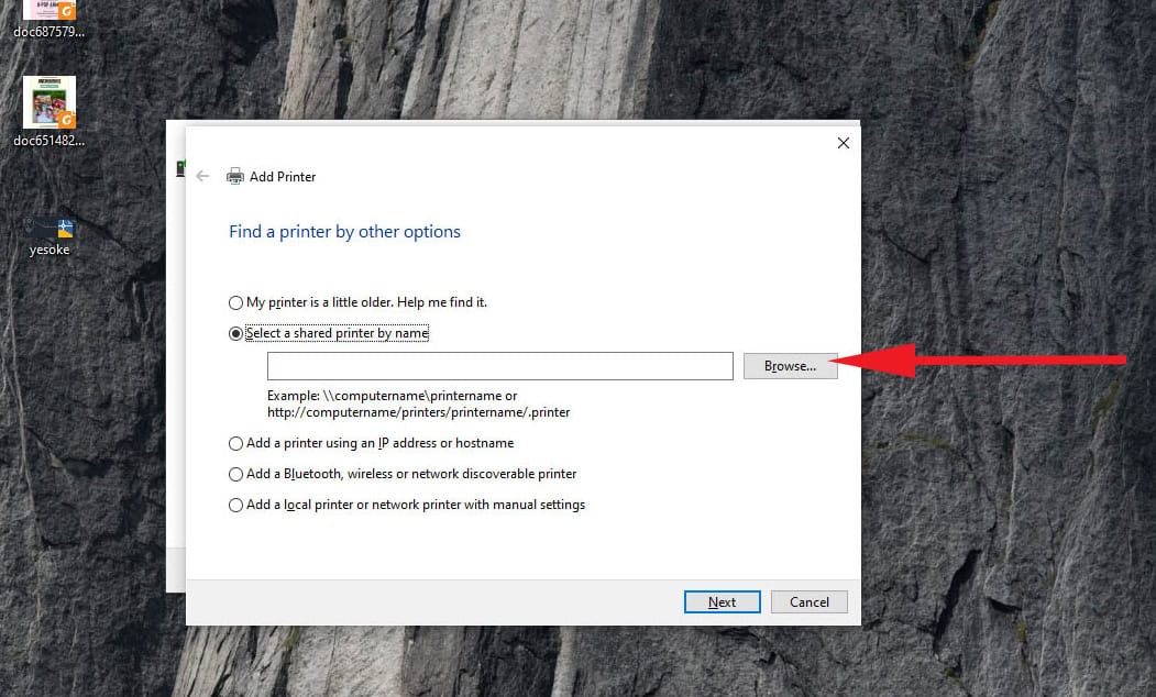 Tích vào “Select a shared printer by name” và nhấn Browse