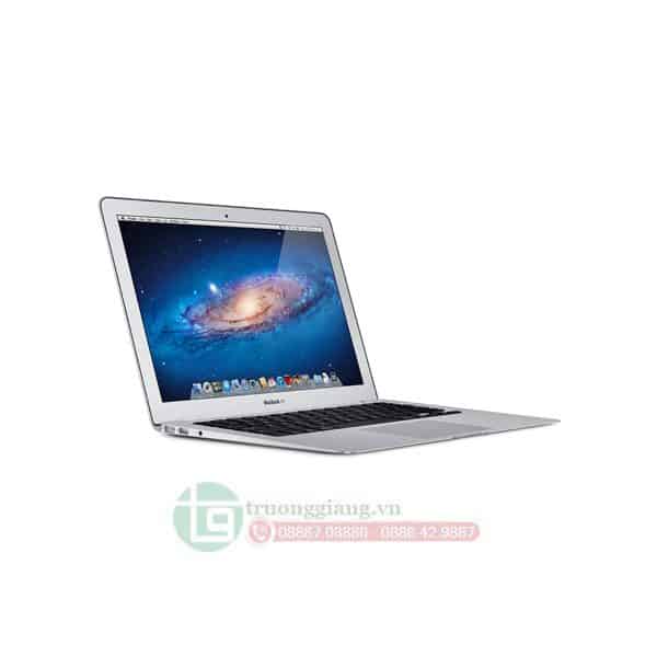 Macbook air 13 inch mid 2011 Intel Core i5 RAM 4GB- SSD 256GB