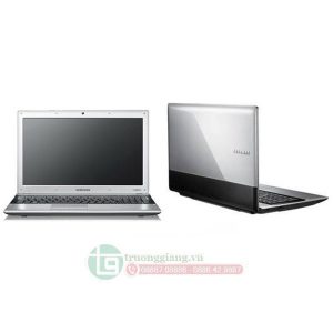 Laptop Samsung RV518 core i5 2410M