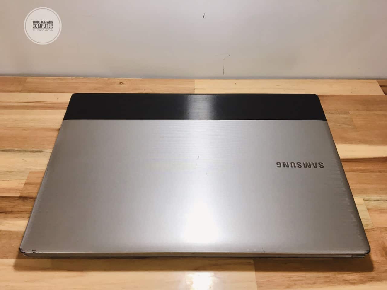 Đánh giá laptop Samsung Rv518