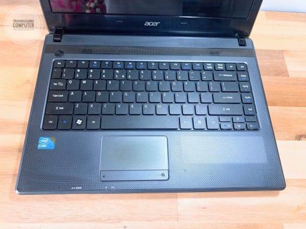 Laptop Acer Aspire 4739 (7)