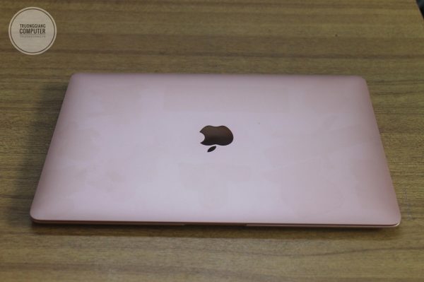 laptop-apple-macbook-air-mree2-2018 (6)