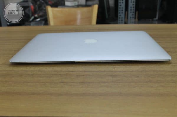 macbook-air-13-3-inch-2015-i7-ram-8gb-ssd-128gb (2)