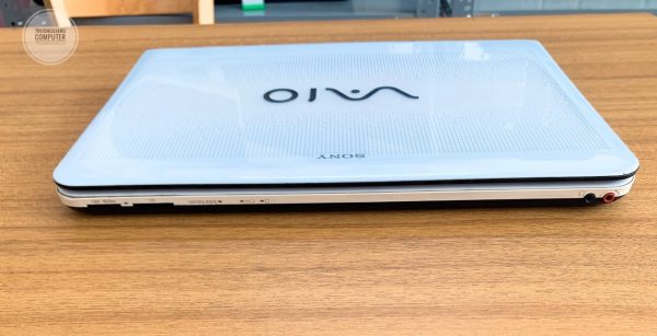 laptop-sony-vaio-vpcea21fx-i3-330m (3)