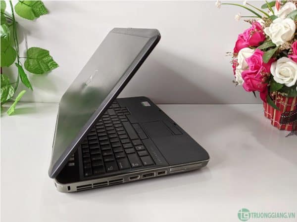 dell-latitude-5530-core-i5-3230m-2