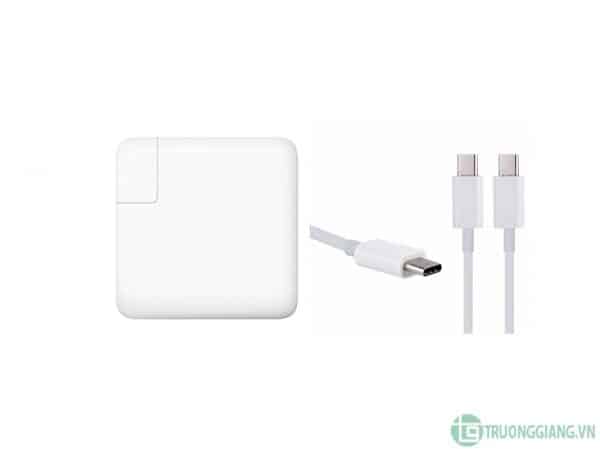 sac-61w-usb-c-power-adapter-2