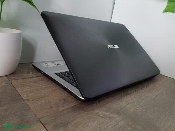 asus-f555lab-core-i5-4200u-2