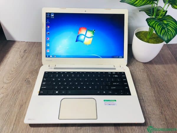 toshiba-satellite-l40-core-i5-3337u-3