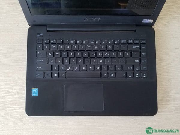 laptop-asus-f454l-i3-4005u-14