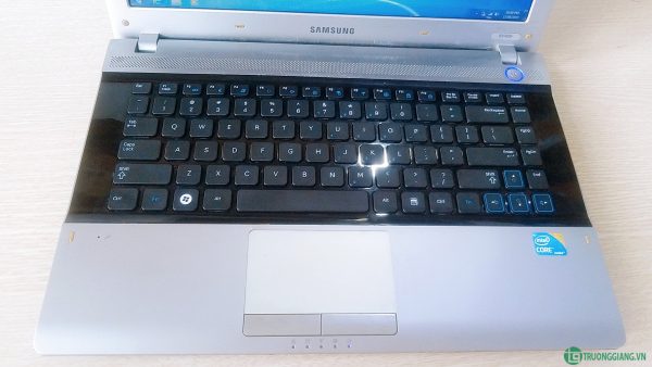 laptop-samsung-rv409-i3-m380-5