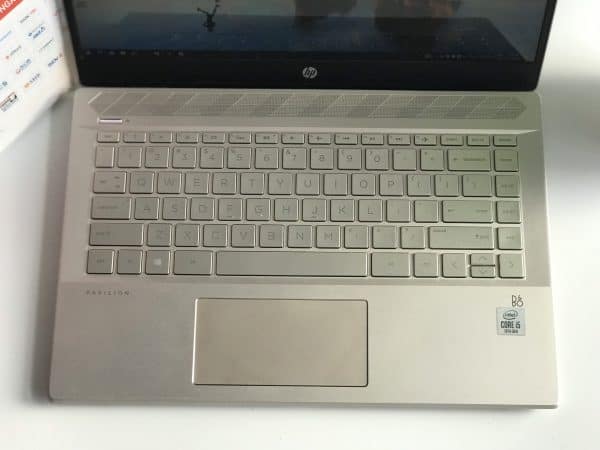 hp-pavilion-14-ce3027tu-core-i5-1035G1-5