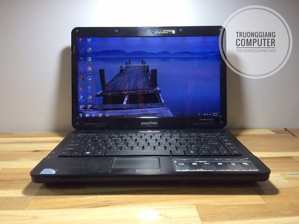 Laptop Acer Emachines D725 chính hãng