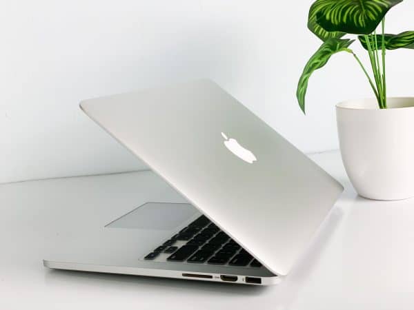 macbook-pro-retina-2015-13-inch-core-i5-3