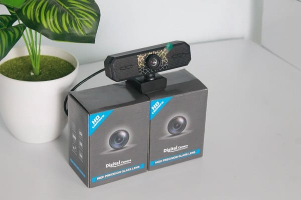 Webcam kẹp màn hình có mic 1080