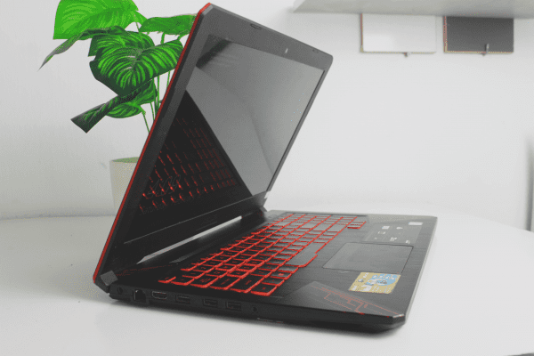 Laptop Asus TUF Gaming FX504GD