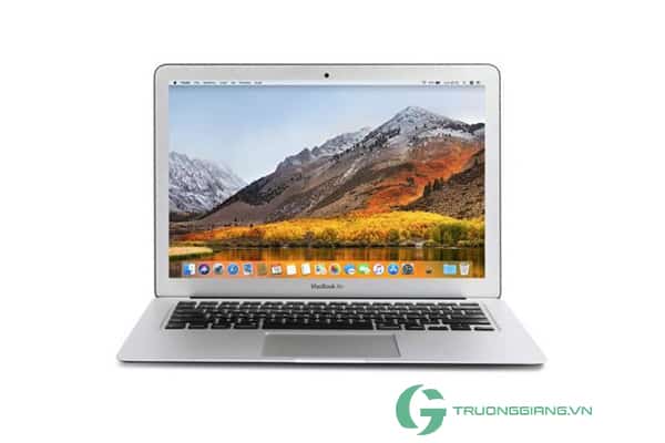 MacBook Air 2011 i5 4GB SSD256GB Windows