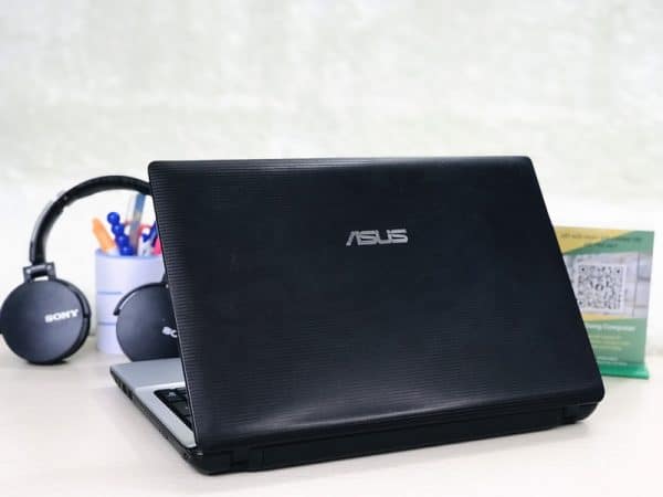 Thiết kế Asus K53E