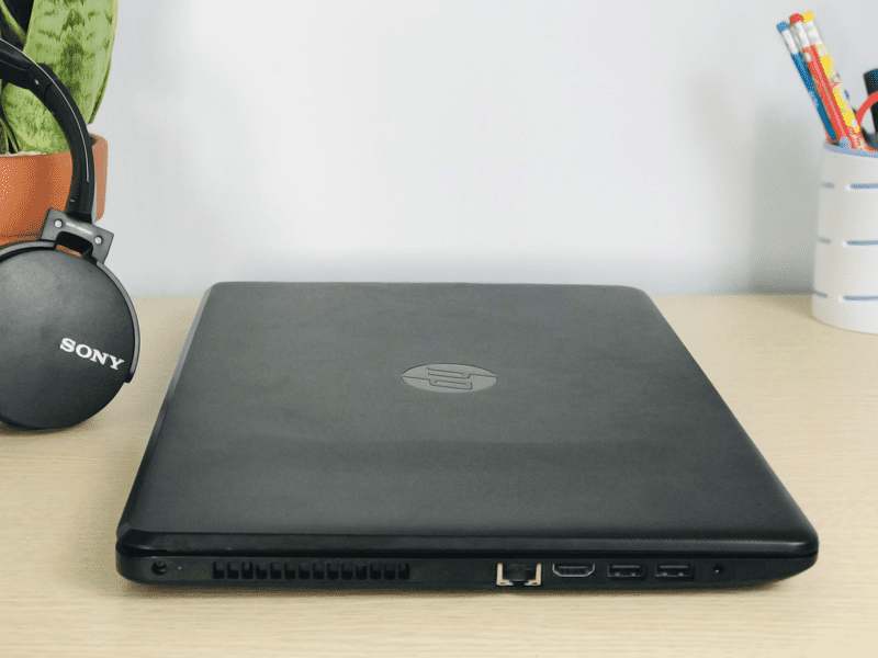 Laptop HP 15-bs578TU