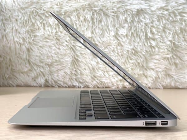 hiệu năng MACBOOK AIR EARLY 2015 1v