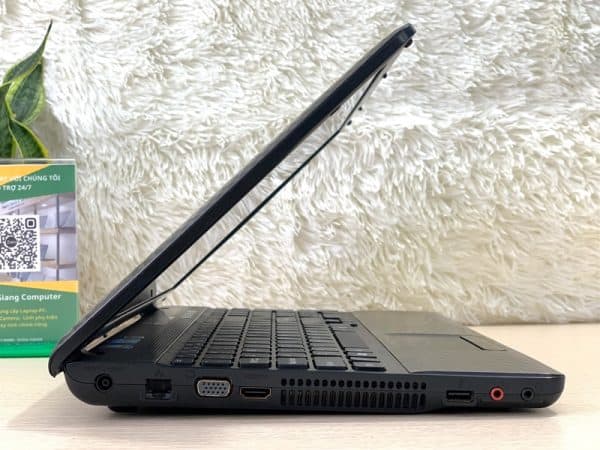 Cổng kết nối Sony Vaio VPCEH15FX