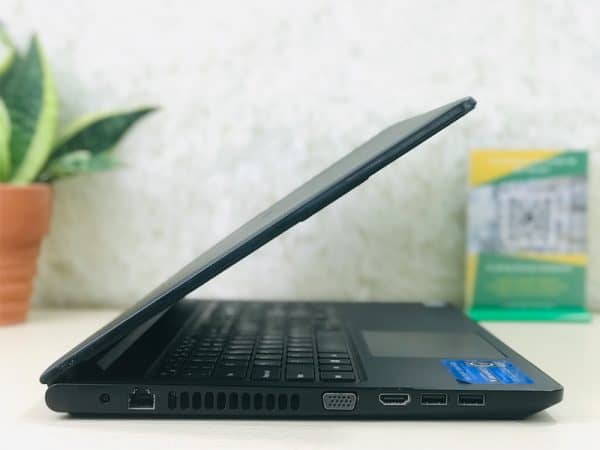 cổng kết nối dell vostro 15-3568