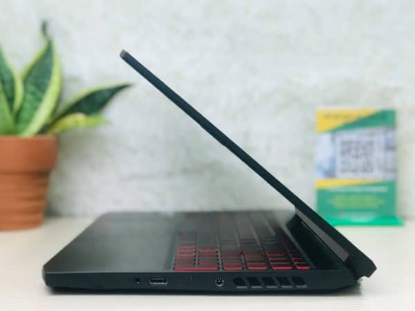 Cấu hình LAPTOP ACER NITRO 5 AN515 54 54T0