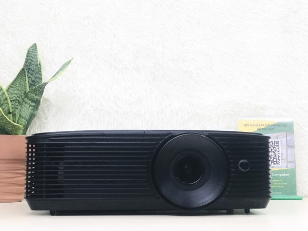 may-chieu-optoma-qm370s-1