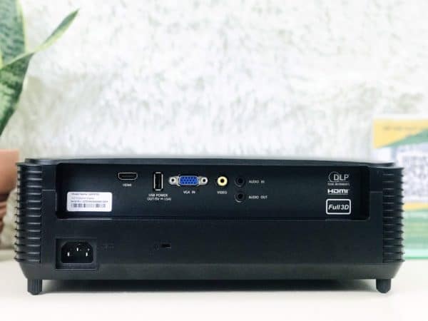 may-chieu-optoma-qm370s-4