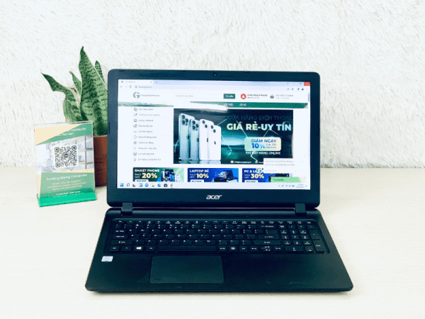 Màn hình Laptop Acer ES1-572