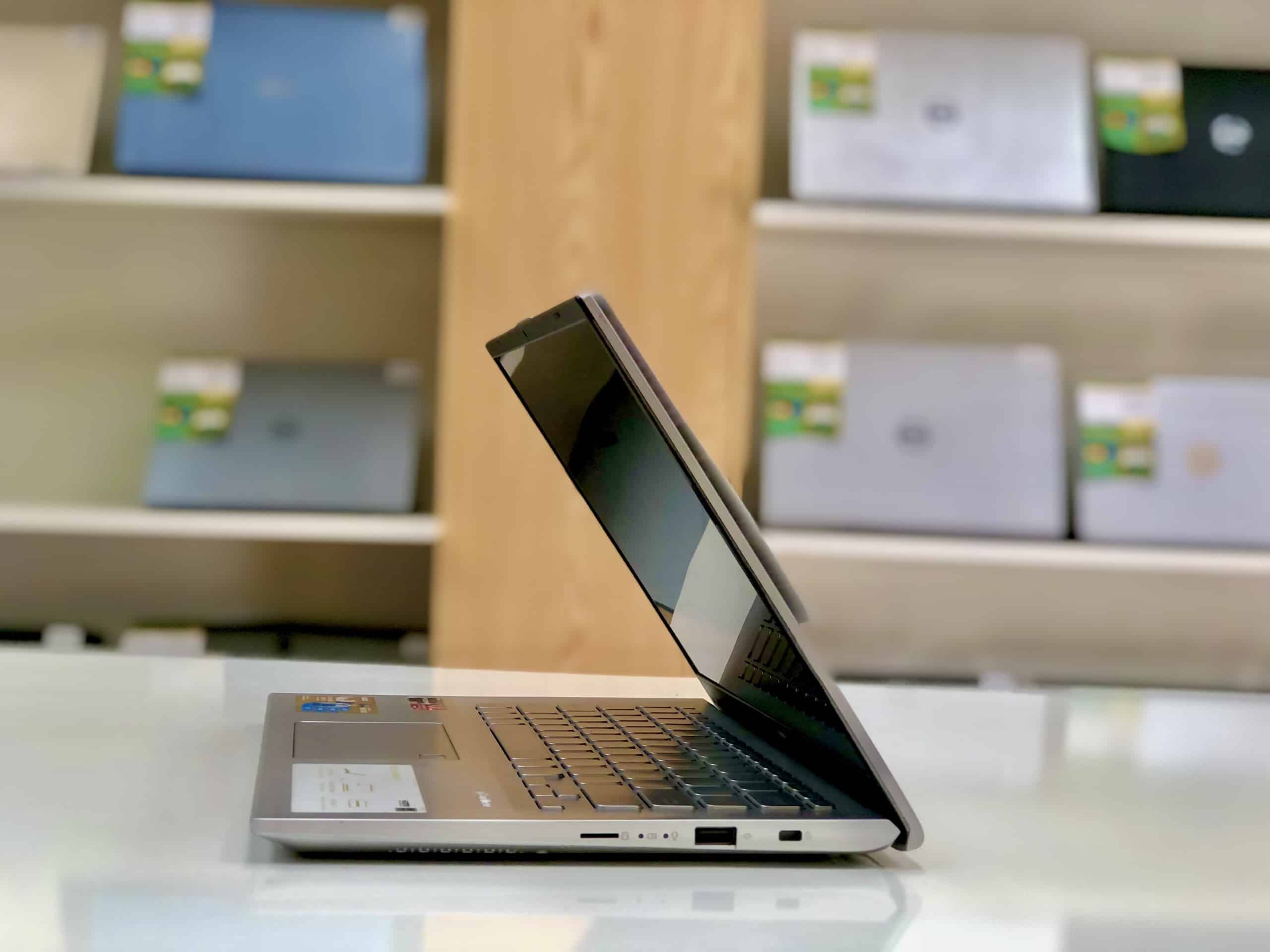 Kiểu dáng Laptop Asus Vivobook A412D