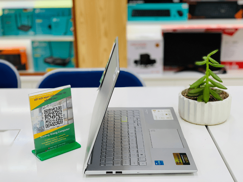 Cấu hình Laptop Asus Vivobook X513EA-A515EA