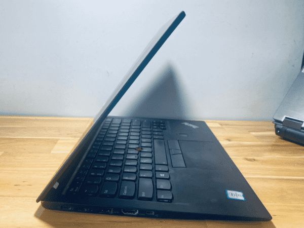 LENOVO-X1-Carbon-Gen-5-CORE-I5-7300U