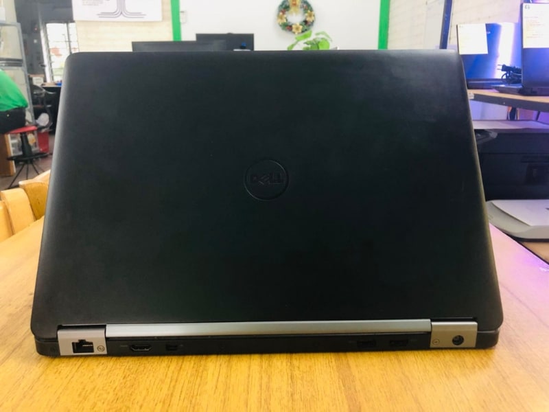 Laptop cũ Dell Latitude E7470 