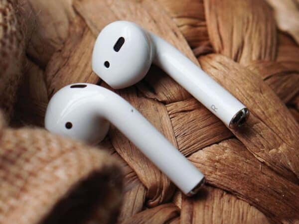 tai-nghe-airpods-2-ho-van-1