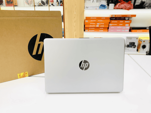 Laptop HP 240 G8 617K7PA cũ