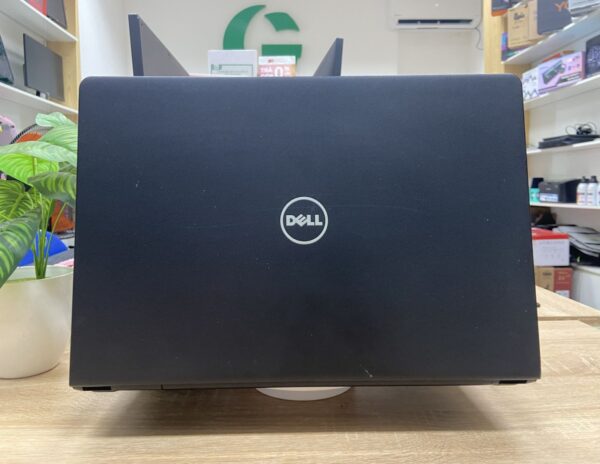 Dell-vostro-3568 (5)
