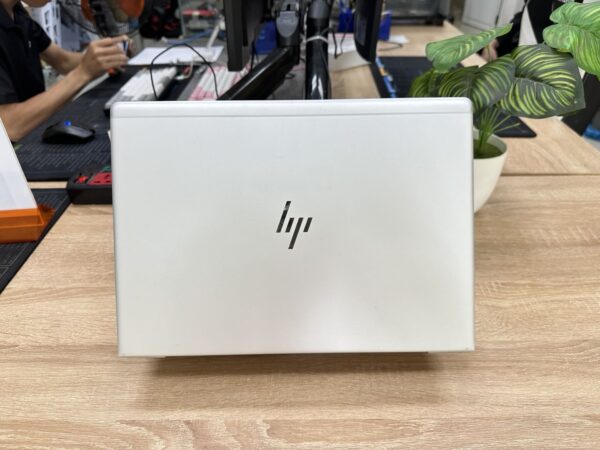 hp-elitebook-840-g5-core-i5-8350u (3) hp-elitebook-840-g5-core-i5-8350u (3)