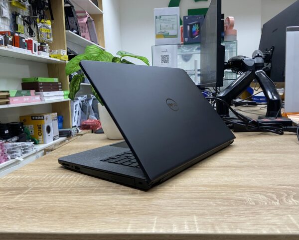 laptop-cu-dell-inspiron-14-3467-core-i5-7200u (2) laptop-cu-dell-inspiron-14-3467-core-i5-7200u (2)