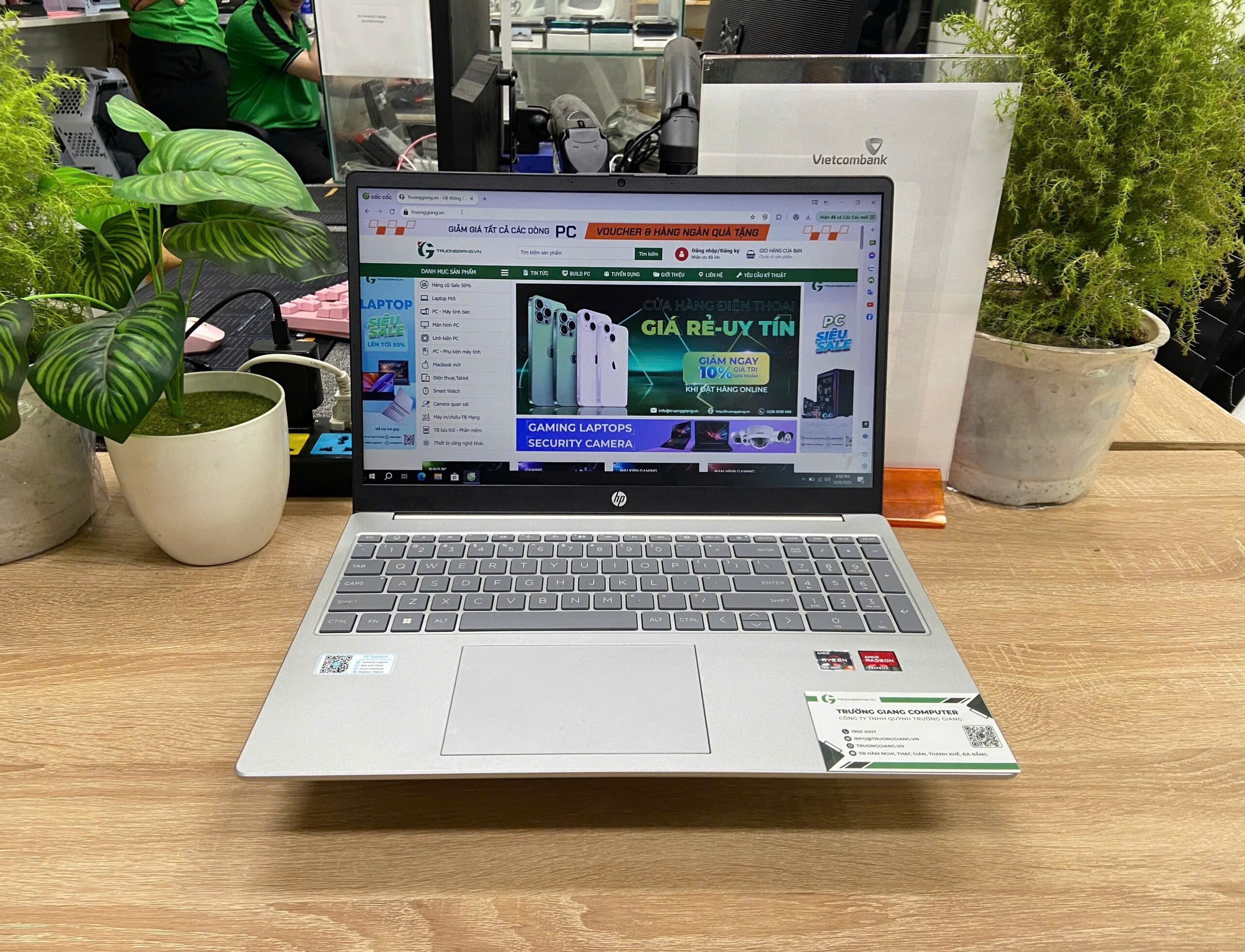 Laptop HP 15 fc0085AU - A6VV8PA (R5 7430U, 16GB, 512GB, Full HD, Win11