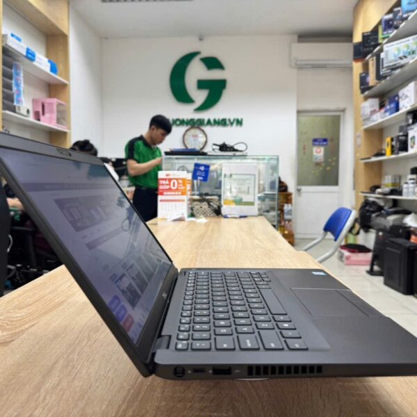 laptop-dell-5400.8 laptop-dell-5400.8