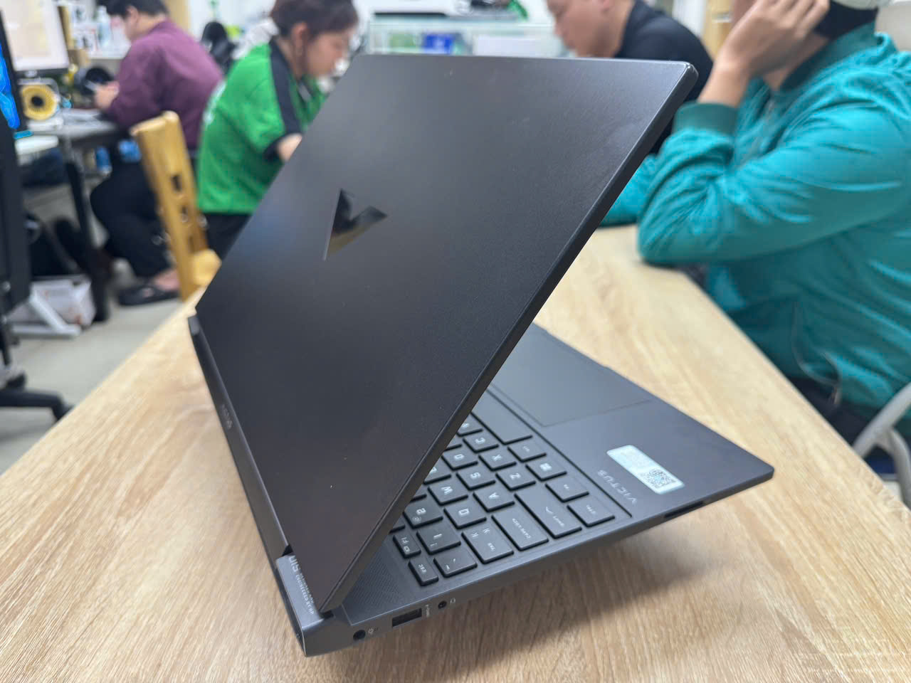 laptop-hp-gaming-victus-15